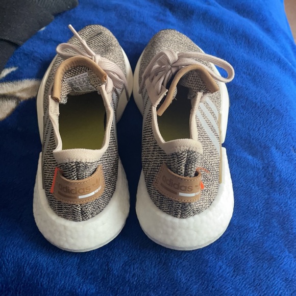 Men’s Addidas! - Picture 3 of 4